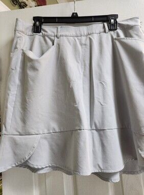 Light Grey Tiered Skort with Pocket Detail